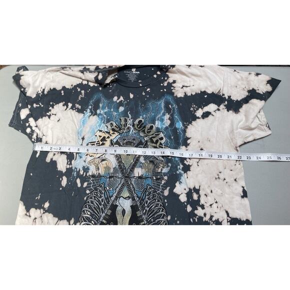 Fashion Nova Hardcore Black Bleached T shirt Size Large Graphic Print Snake - Picture 5 of 6